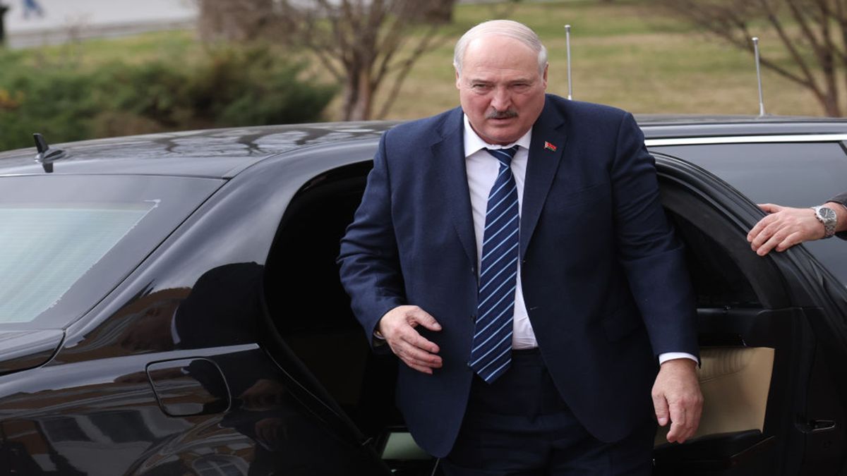 Łukaszenko uwolnił kolejnych więźniów politycznych