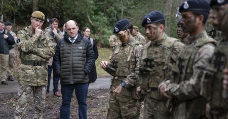 Londyn się ośmieszył. Sekretne informacje poszły do sojusznika Rosji, a nie do USA