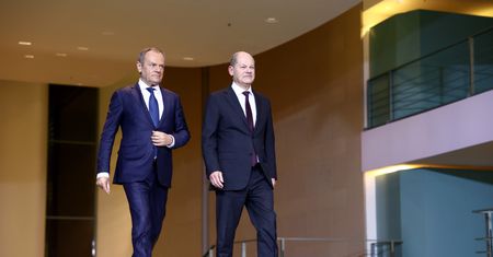 "Odtrucie" relacji z Niemcami. Donald Tusk spotka się z Olafem Scholzem