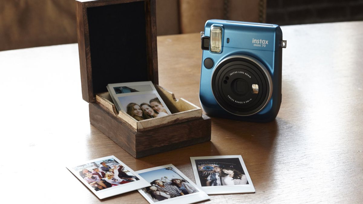 Instaxy idą jak świeże bułeczki - wyniki finansowe Fujifilm 1