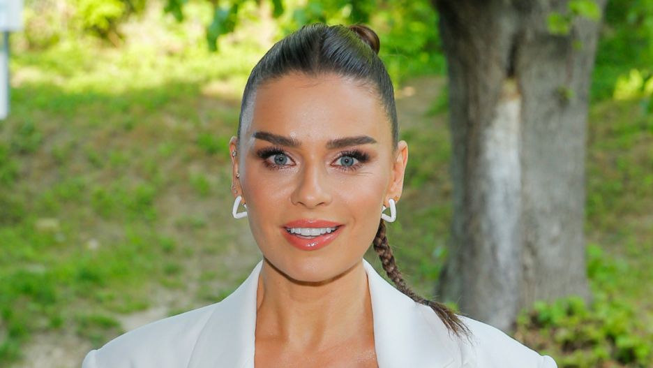 Natasza Urbańska w jesiennej stylizacji