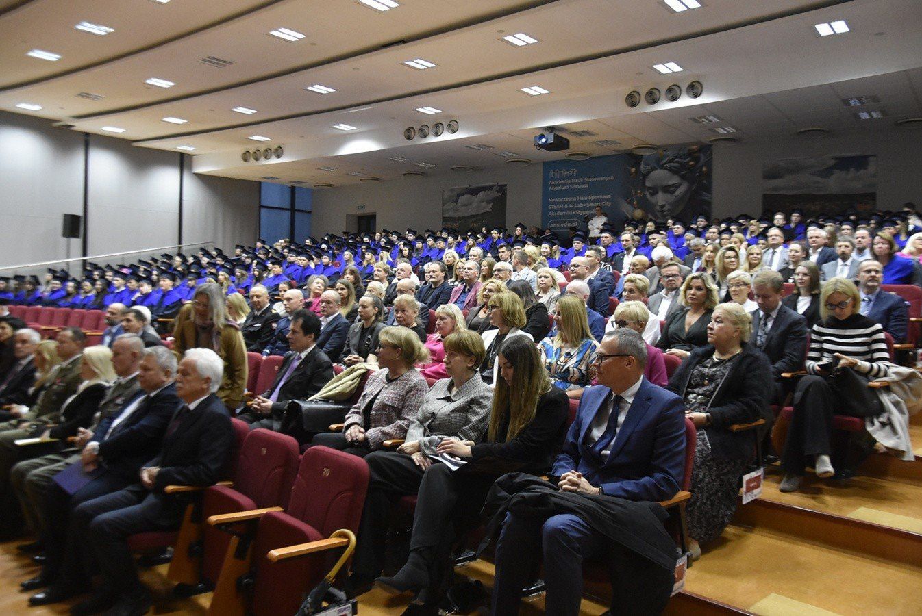 Na Akademii Nauk Stosowanych Angelusa Silesiusa w Wałbrzychu rozpoczęto 26. rok akademicki