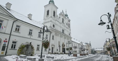 Pogoda w Rzeszowie. Prognoza na poniedziałek 16 lutego. Silny mróz nad ranem i rosnące zachmurzenie
