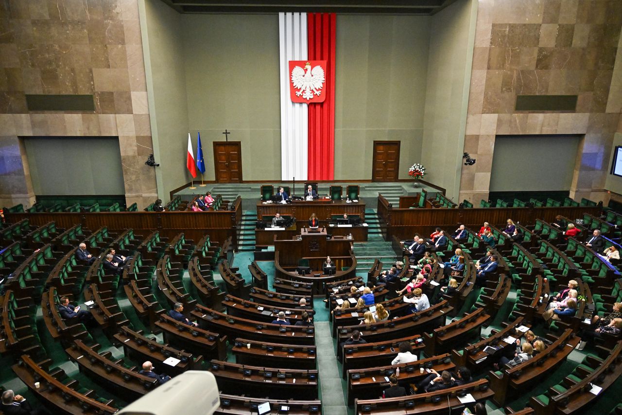 Posłowie tej kadencji będą mieli w tym roku sześć tygodni wakacji