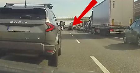 BMW w korytarzu życia. Prawda szybko wyszła na jaw. Policja komentuje