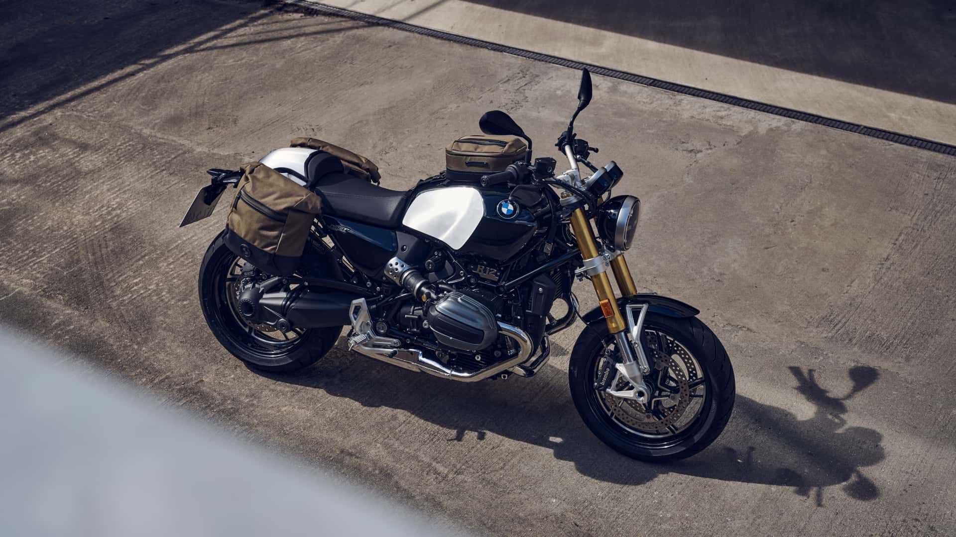 BMW R12 na rok 2024
