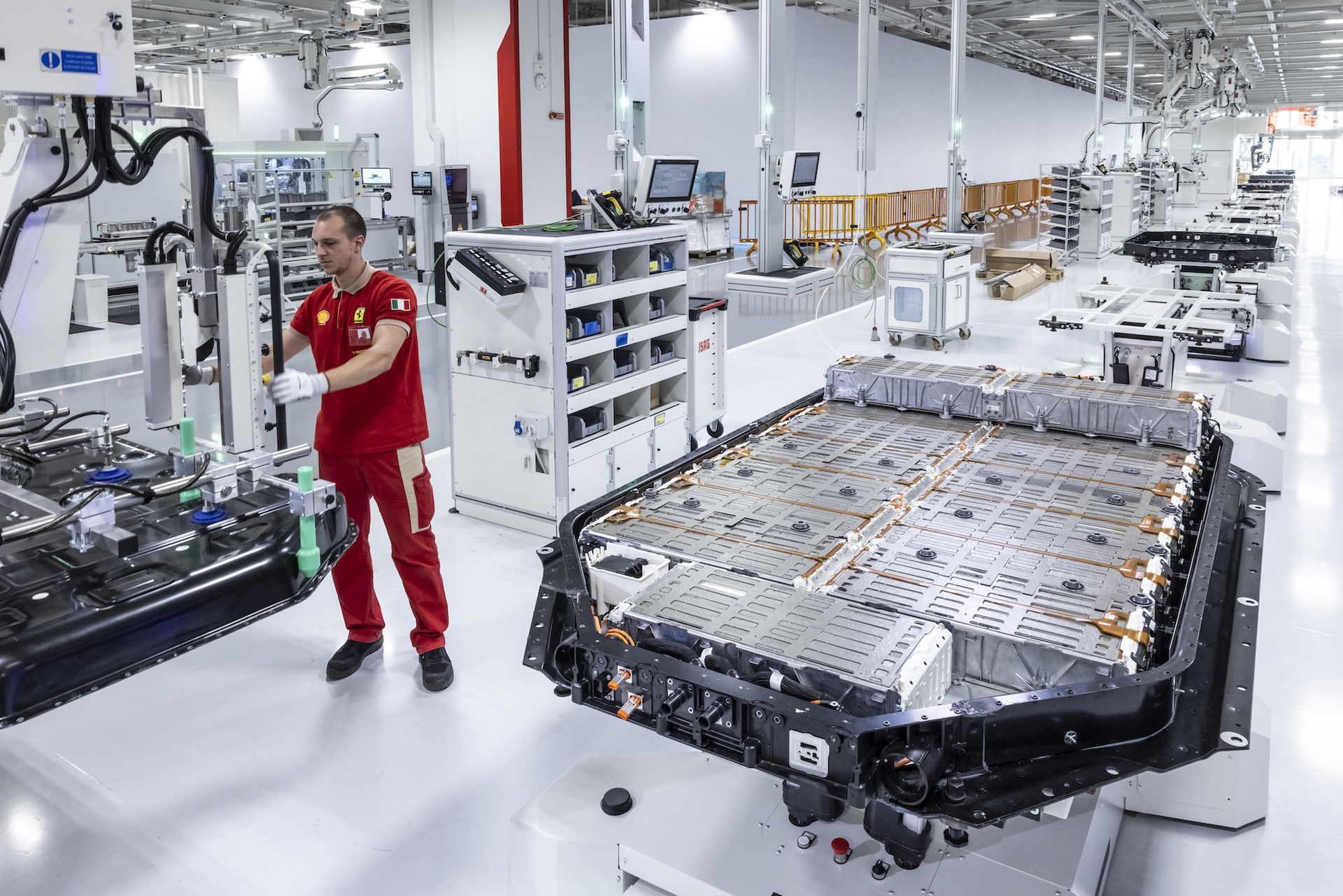 Tak powstaje pierwsze elektryczne Ferrari