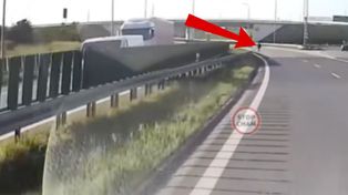 Ujęcia z S7. Włosy aż stają dęba. Musieli uciekać