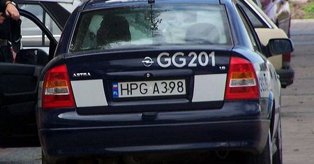 Sprzedał konsolę do gier wartą 1400 zł i do tej pory nie otrzymał zapłaty
