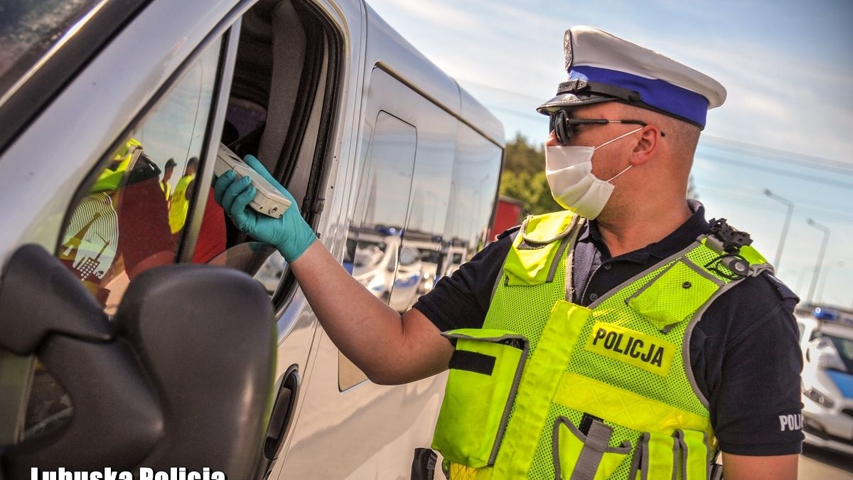Alkomat przesiewowy budzi grozę, ale nie jest dokładny. Ma za zadanie jedynie dosiać kierowców trzeźwych od tych z podejrzanych o spożycie. Wystarczy użyć perfum, by nieświadomie oszukać urządzenie. Badanie alkomatem z ustnikiem jest już miarodajne.