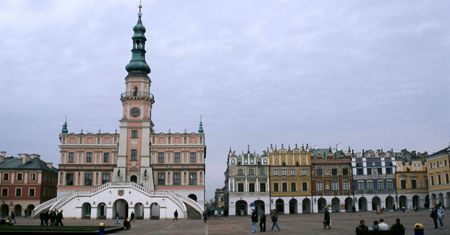 Pogoda w Zamościu. Prognoza na środę 31 grudnia. Mróz i dość silny wiatr