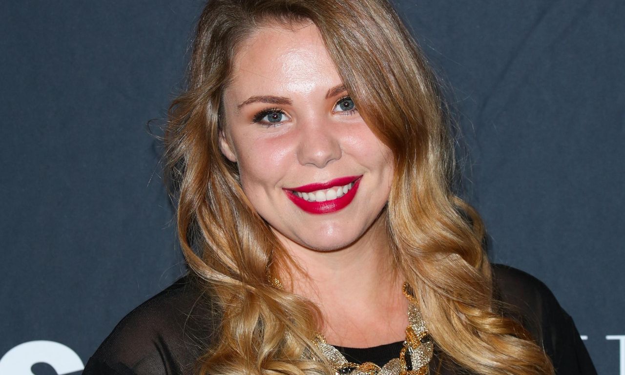 Kailyn Lowry, gwiazda programu "Nastoletnie matki," wypiła koktajl z łożyska. Doświadczeniem podzieliła się na swoim profilu na Instagramie