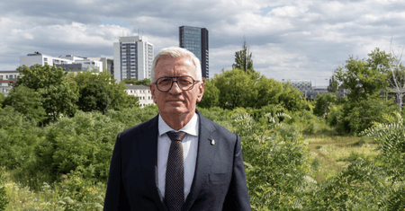 Kościół sprzedał teren za 421 mln zł, mieszkańcy są eksmitowani. Dlaczego prezydent Poznania broni obecnego kursu miasta?