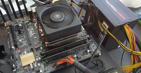 AMD A12-9800 podkręcony do 4,8 GHz na referencyjnym chłodzeniu