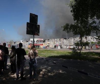Wielki pożar w Warszawie. Niedawno był tam protest zadłużonych po uszy handlowców