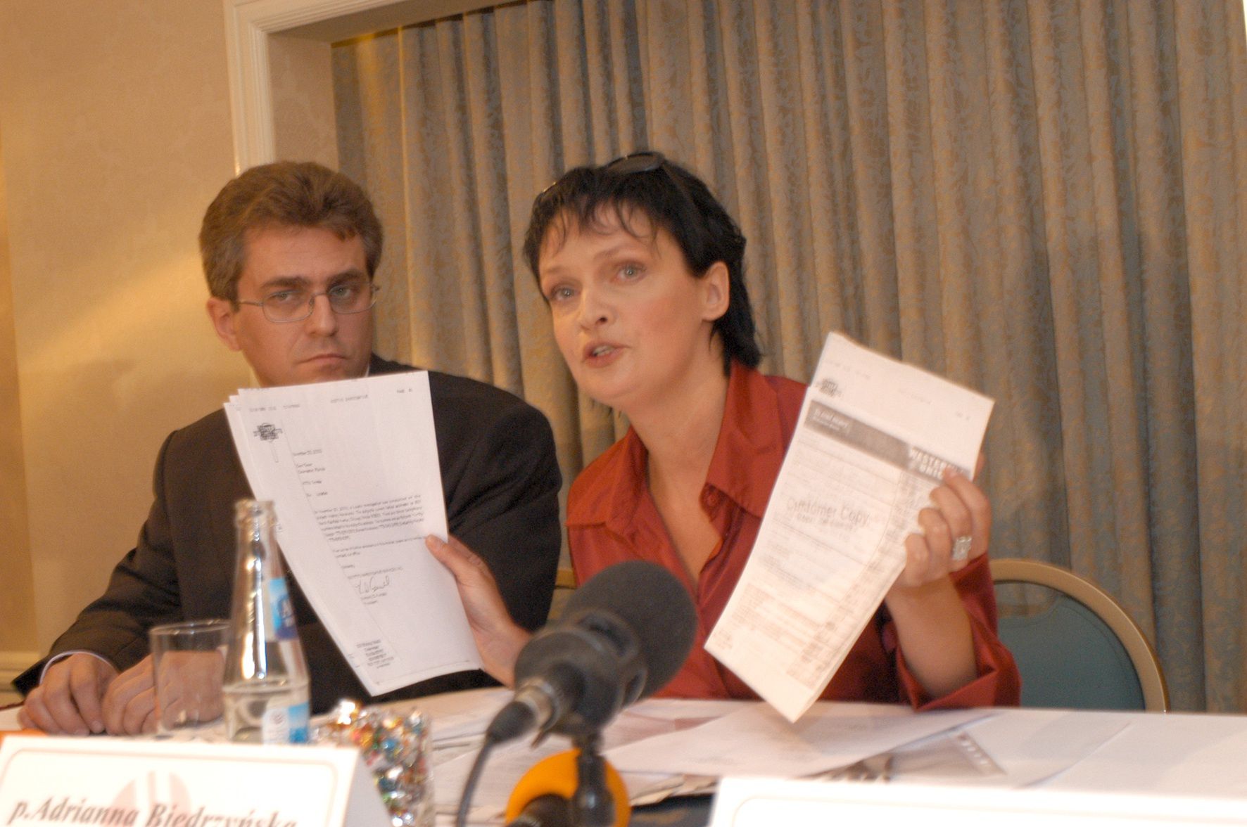 Konferencja prasowa Adrianny Biedrzyńskiej, 2003 r.