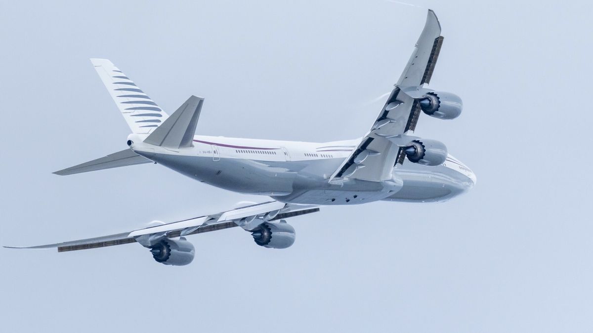 13-letni Boeing 747-8, który według ustaleń ABC ma zostać podarowany Donaldowi Trumpowi