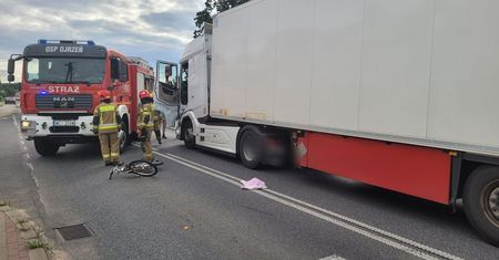 Kierowca ciężarówki potrącił 10-letnią dziewczynkę na pasach. Poszkodowana trafiła do szpitala