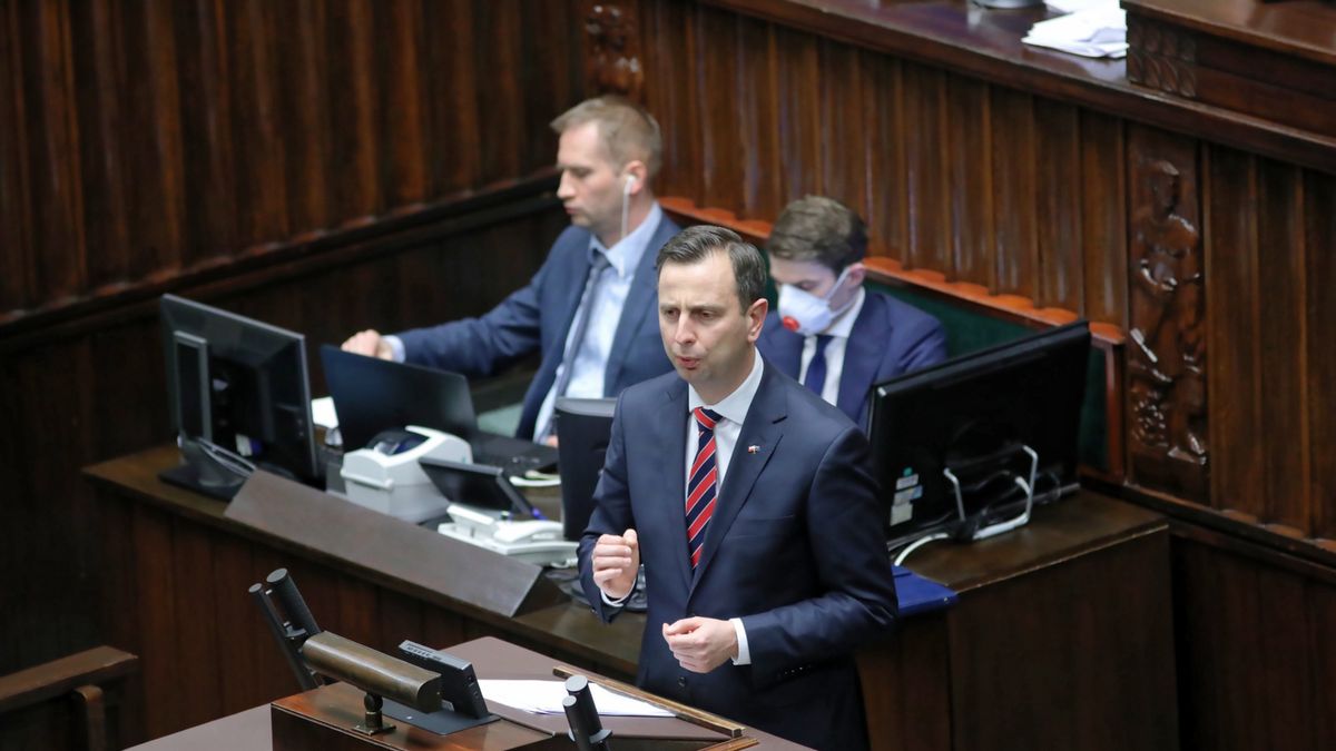 Wybory prezydenckie 2020. Zmieniają się notowania dla Kosiniaka-Kamysza i Kidawy-Błońskiej.