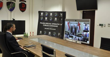 "Niech Rosja pokaże". Szef MON stanowczo po konferencji
