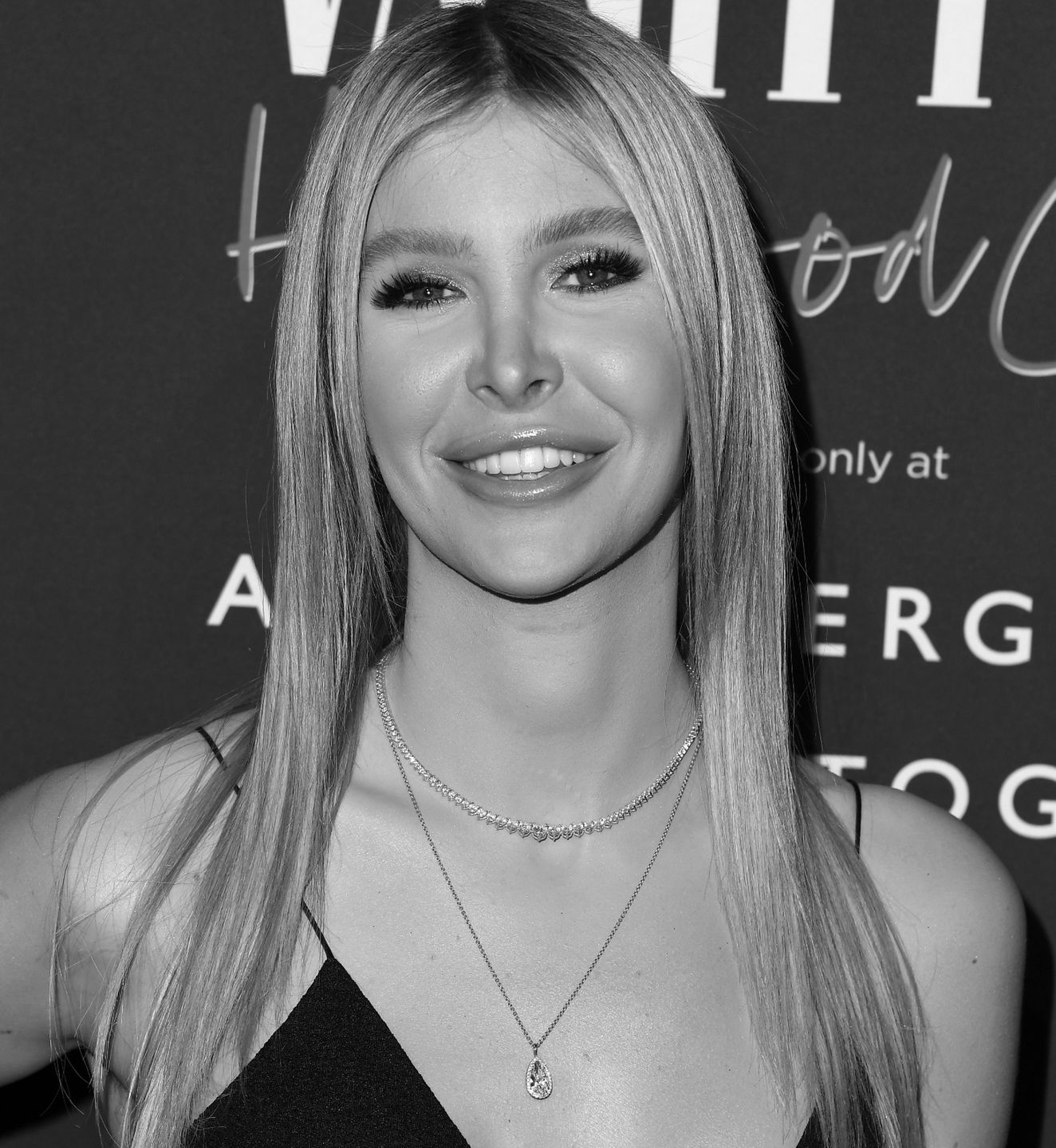 Sophia Hutchins nie żyje