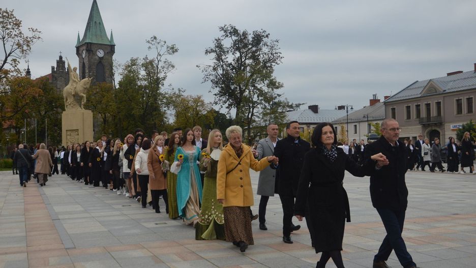 Polonez ekonomika na koneckim rynku