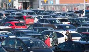 Mandaty za parkowanie pod sklepami są ważne? Jest stanowisko UOKiK