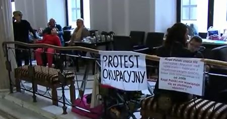 Jak strajkują rodzice niepełnosprawnych? Zobacz naszą relację (WIDEO)