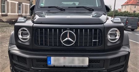 Wrocław. Laweta z Mercedesem za ponad 1 mln zł. Okazał się kradziony