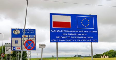 Tylu Rosjan wjechało do Polski. Wiemy, które przejście graniczne wybierają