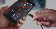 ASUS ROG Phone – oto, czym skutkuje połączenie ze sobą dwóch złączy USB w smartfonie