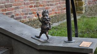 Tarnów: Skradziony Strażnik Żywiołów powrócił na Plac Węgierski