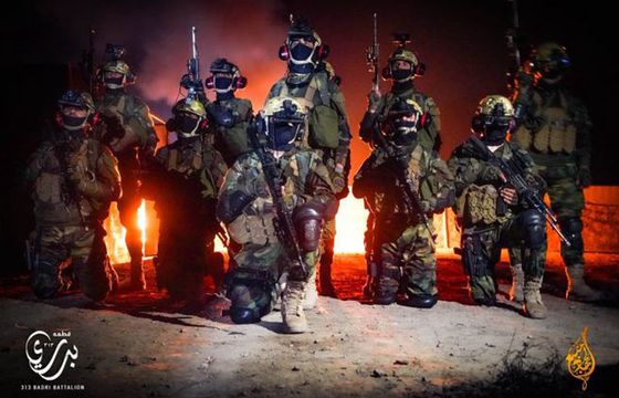 Talibowie umieszczają w mediach społecznościowych "propagandowe" zdjęcia swoich sił specjalnych