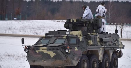 BTR-4 Bucefał. Transporter opancerzony znów niszczy czołgi
