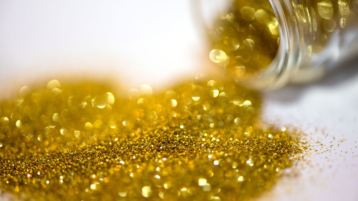 Rozyspany brokat na pierwszy rzut oka wydaje się problemem