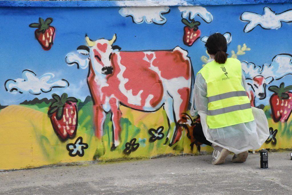 Uczniowie koszalińskiego Plastyka tworzą nowy mural