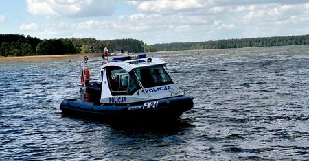 Dramat nad wodą. Na brzegu zostały tylko ubrania