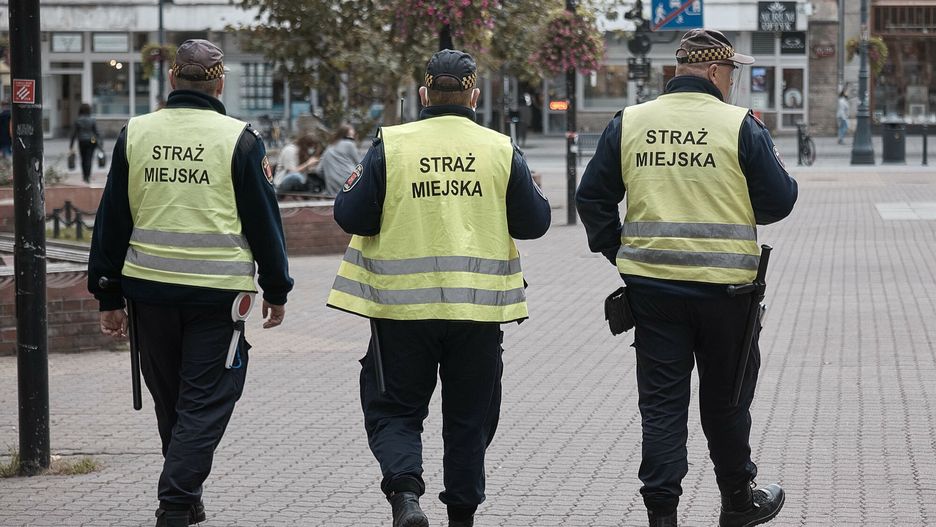 Strażnicy miejscy z Ełku usłyszeli zarzuty