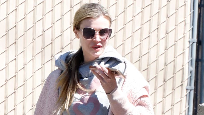 Joanna Krupa spaceruje po Los Angeles bez obrączki na palcu