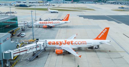 Defekował na pokładzie easyJet. W samolocie wybuchł chaos