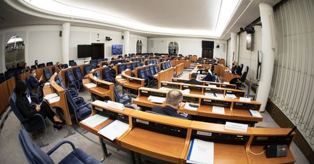 Zamieszki w USA. Senat przyjął rezolucję potępiającą atak na Kapitol. PiS był przeciw