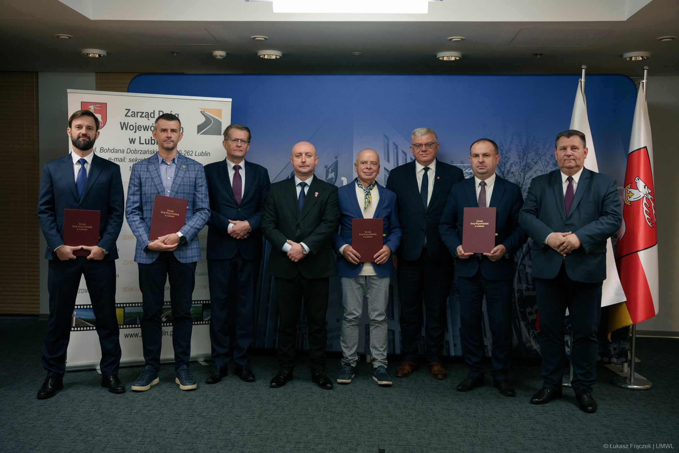 W tym roku wyremontowali już 125 km dróg wojewódzkich i to nie koniec. Właśnie podpisano kolejne umowy (zdjęcia)