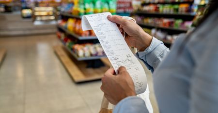 Co wiesz o paragonie? W tej krzyżówce sprawdzimy twoją wiedzę