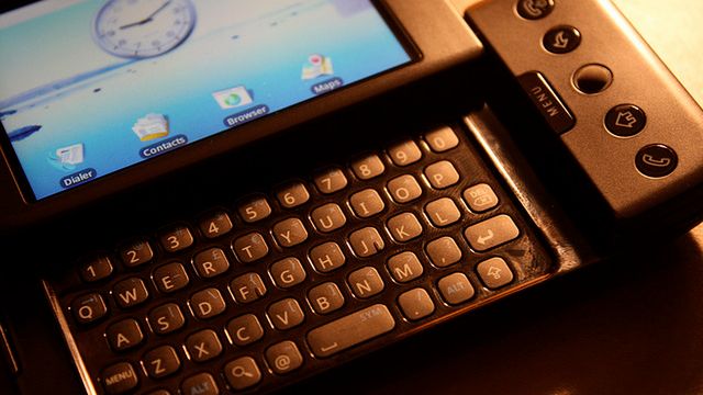 Akcelerometr w komórkach posłuży keyloggingowi? 1