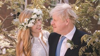 Boris Johnson wziął SEKRETNY ŚLUB z młodszą o 23 lata Carrie Symonds! (FOTO)