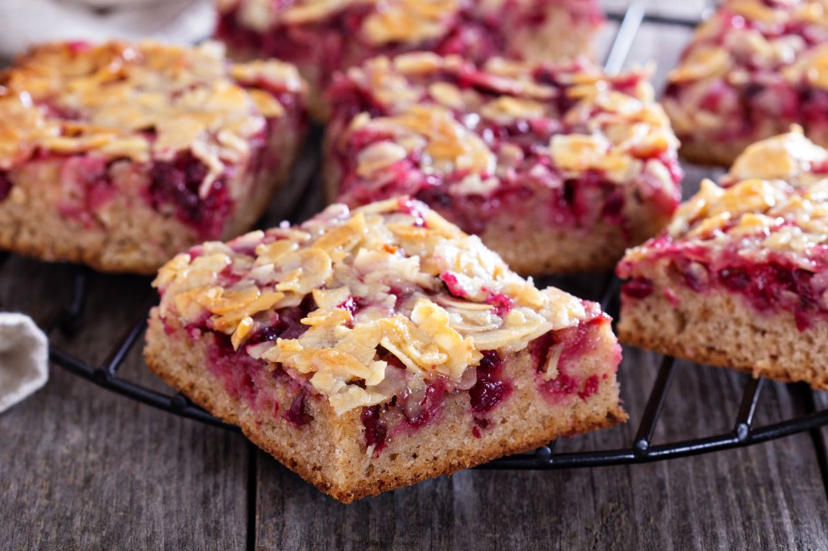 Whip up this foolproof jam cake today: Simple, speedy, sublime