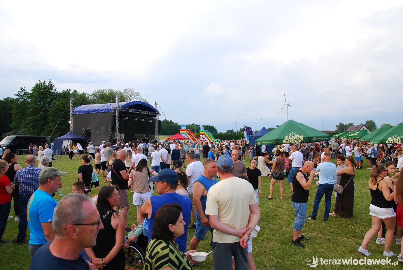 IX Powiatowo-Gminny Festiwal Zespołów Weselnych w Boniewie