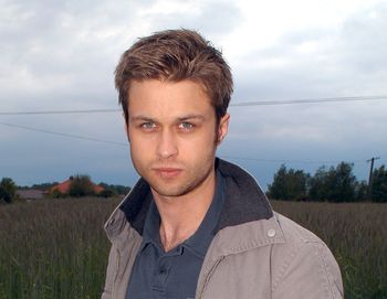 Maciej Zakościelny na początku kariery. Tak wyglądał