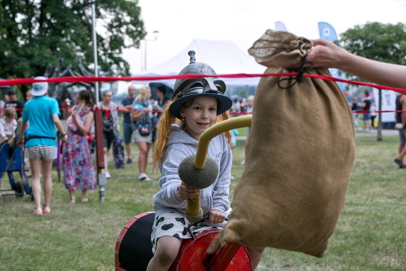 Smoczy piknik na Bulwarach Wiślanych