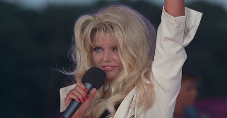 Nazywali ją "polską Pamelą Anderson". Była gwiazda Polsatu ciężko zachorowała